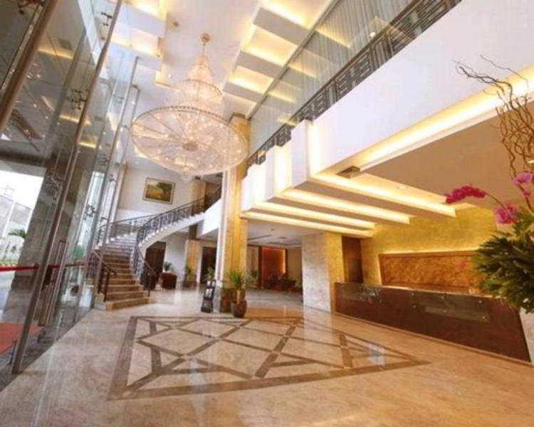 Gino Feruci Kebon Jati By Kagum Hotels Бандунг Экстерьер фото