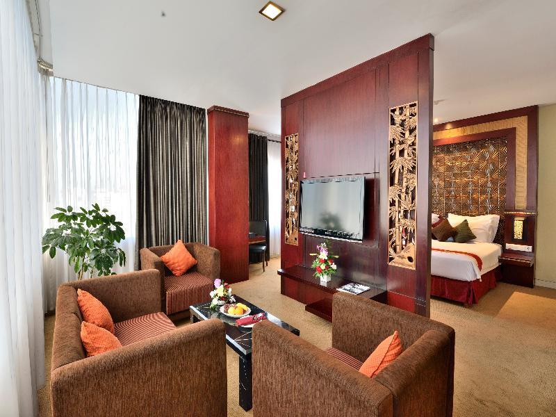 Gino Feruci Kebon Jati By Kagum Hotels Бандунг Экстерьер фото
